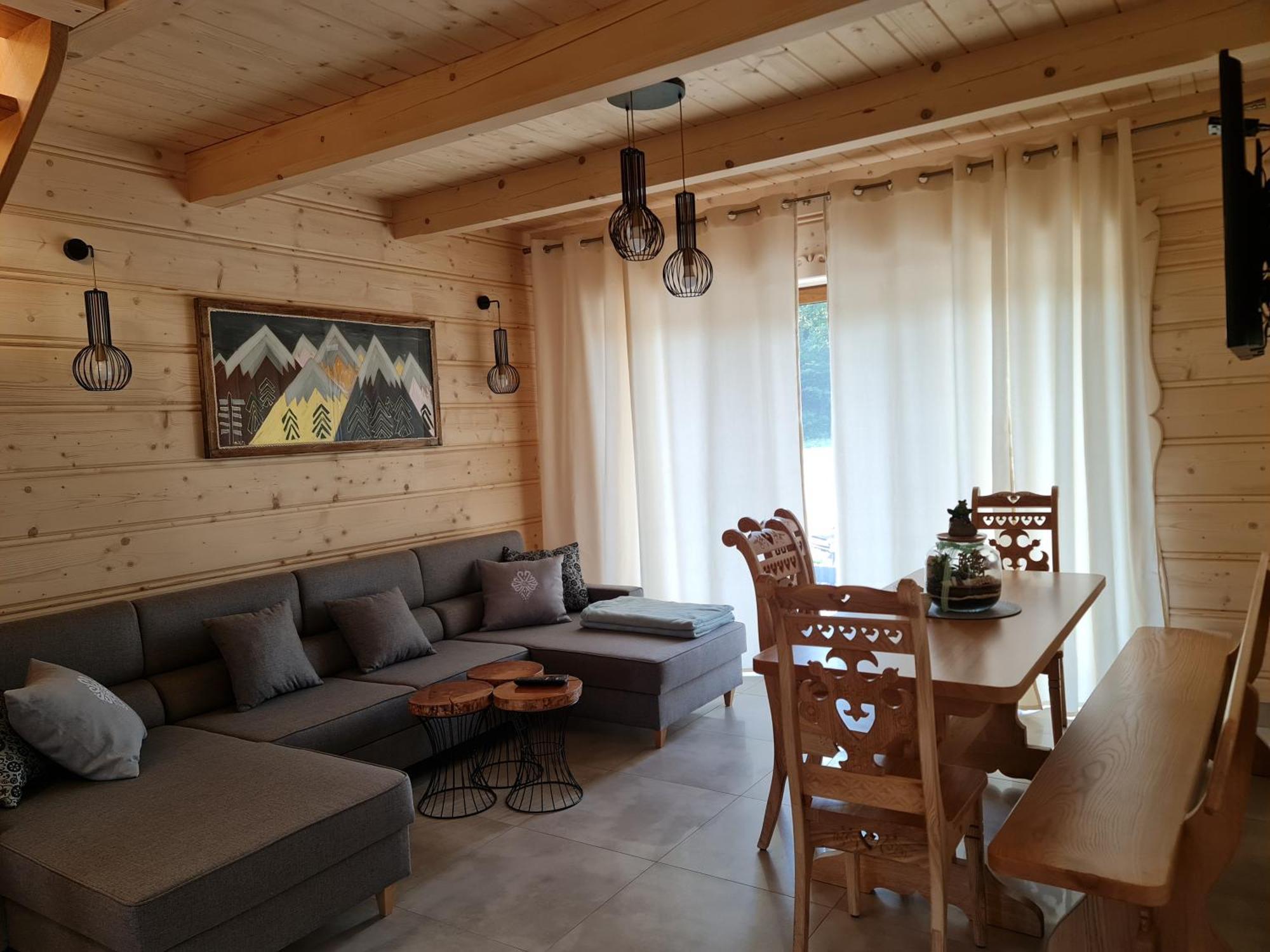 Zabie Dworki Luxury & Шале Вітув